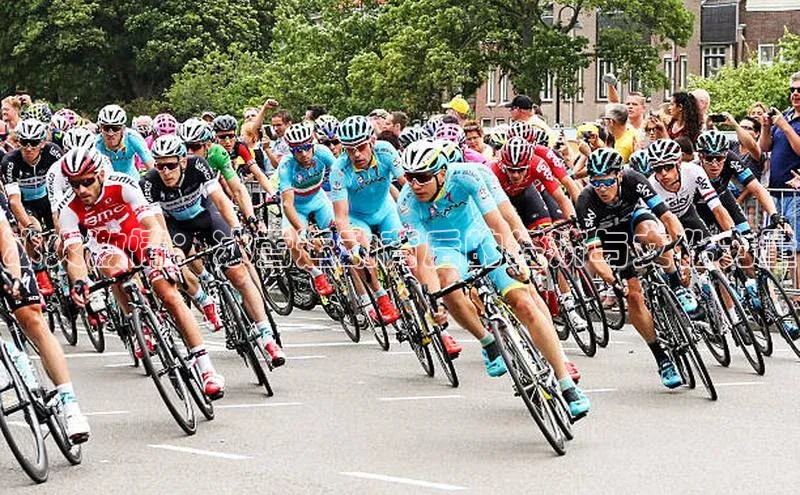 艾弗森贝博app下载安装